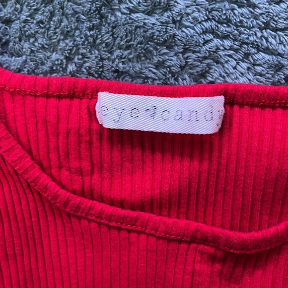 a size small red crop top - Picture 3 of 3